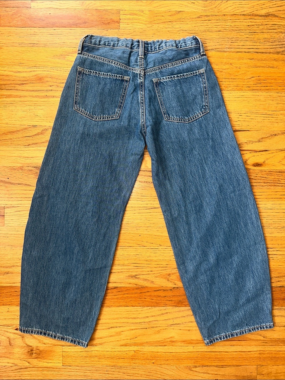 Kids Old Navy Dark Blue Denim Jeans with Bow Embroidery - Picture 4 of 6